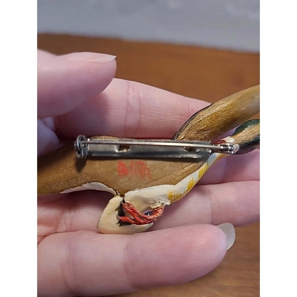 Vtg 70s Mallard Duck Brooch Pin Carved Wood Hand Painted Figural Bird Signed‎